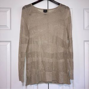 Chico’s Travelers Collection Champagne Gold Tan Open Knit Metallic Long Sleeve